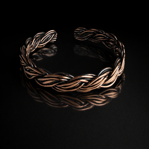 LAJA 1255 El Örgüsü Bakır Bileklik – Gücün ve Doğallığın Zamansız İfadesi