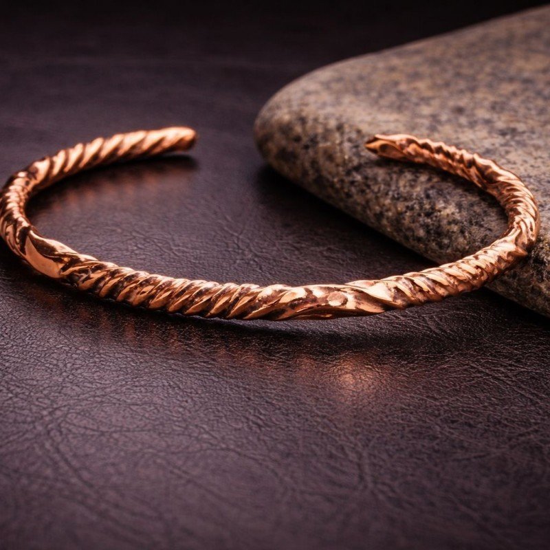 Handmade twisted solid copper open cuff bracelet with natural surface and classic design