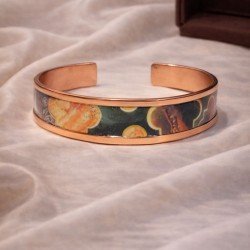 LAJA-2522 Solar Drift el yapımı sıcak tonlu sanatsal bakır bileklik modeli