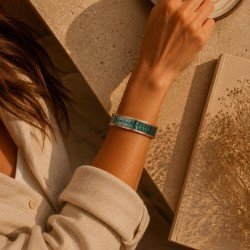 LAJA 2529 Emerald Scale zümrüt dokulu bakır kelepçe bileklik