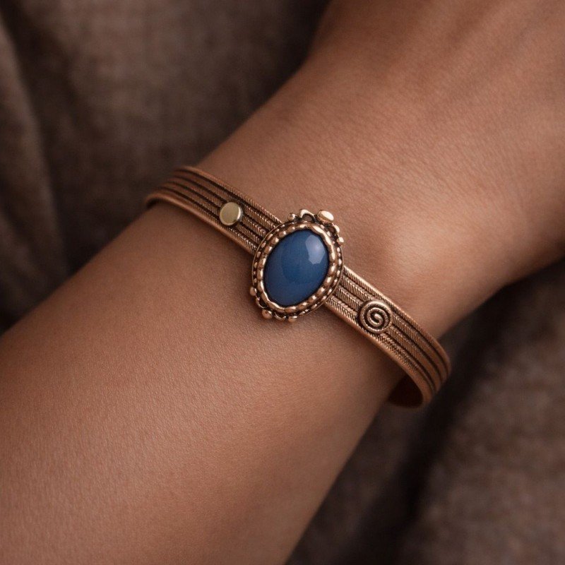 Doğal taş detayına sahip, bakır gövdeli el işçiliği LAJA-4000S3 bileklik