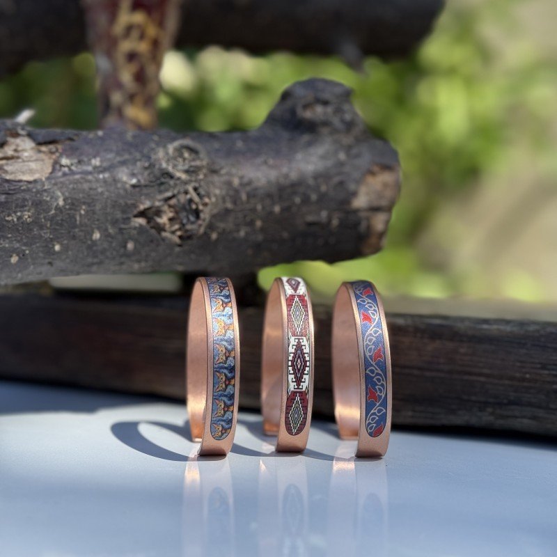 LAJA 1700 Serisi 2’li Bakır Bileklik Seti Etnik Desenli UV Baskılı El Yapımı Bakır Takı