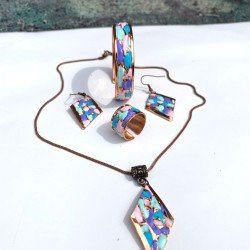 LAJA-3026 Bakır Mineli 4'lü Set Küpe, Yüzük, Kolye, Bileklik LAJA-3026 Bakır Mineli 4'lü Set Küpe, Yüzük, Kolye, Bileklik