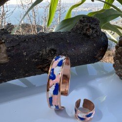 LAJA-3028 – El Yapımı Mine İşlemeli 4’lü Bakır Takı Seti