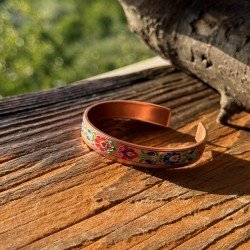 LAJA-1708 “Yaz Bahçesi” – Renkli Çiçek Motifli UV Baskılı El Yapımı Bakır Bileklik LAJA-1708 “Yaz Bahçesi” – Renkli Çiçek Motifli UV Baskılı El Yapımı Bakır Bileklik